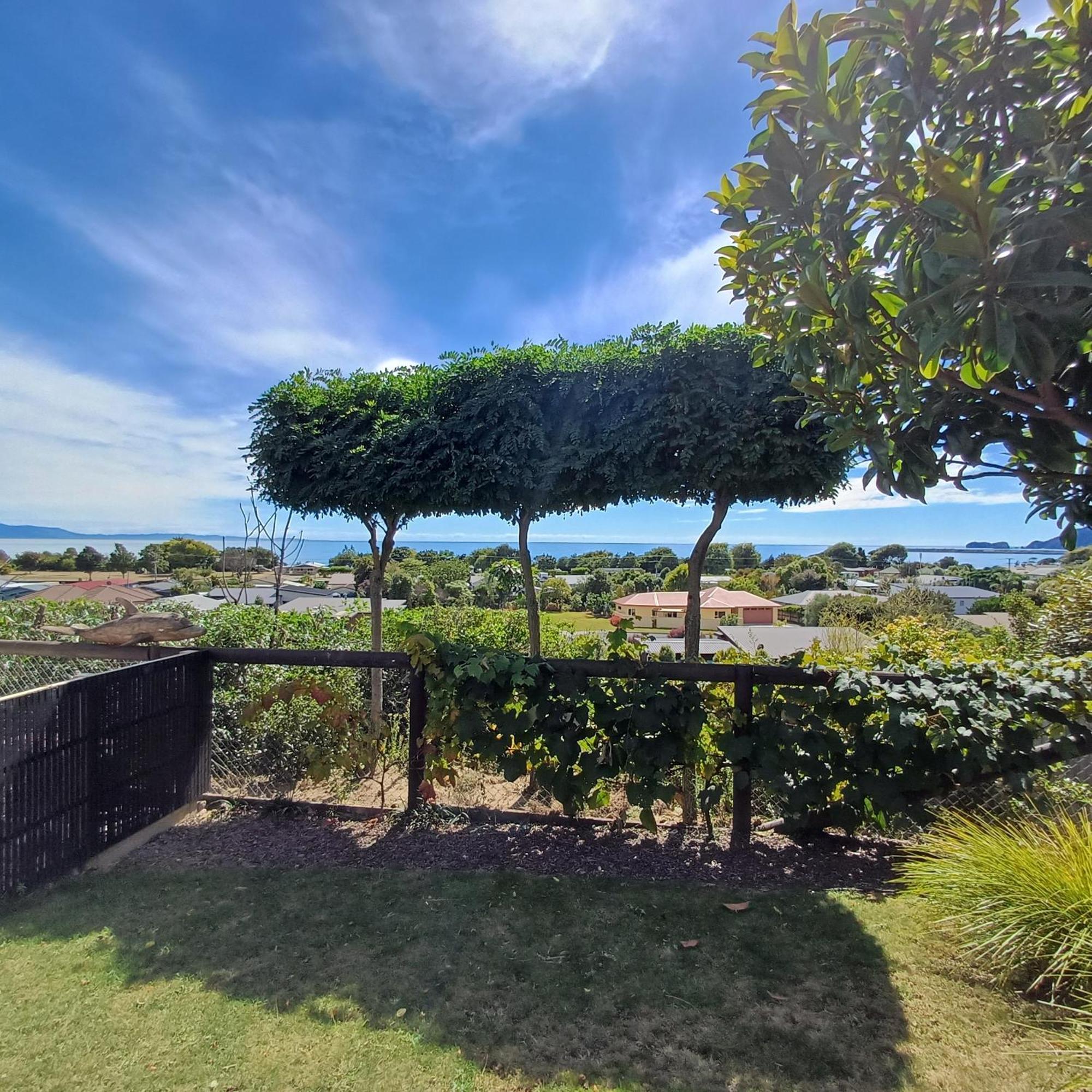 Seascape Hideaway Pohara Apartment Exterior photo
